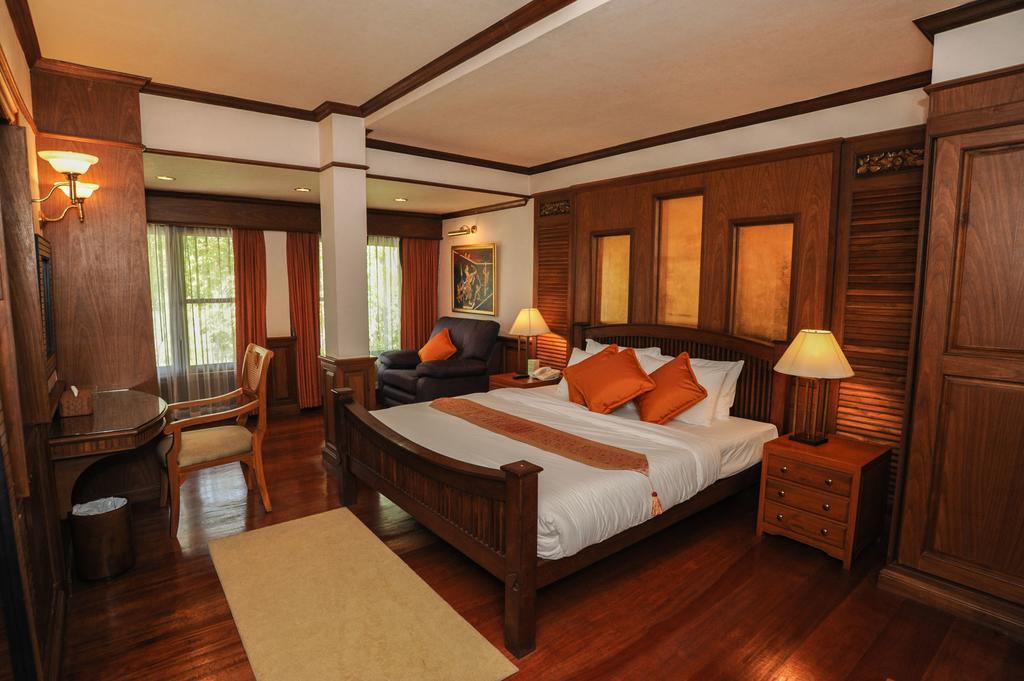 Suan Bua Hotel & Resort Ban Pong  Exterior foto