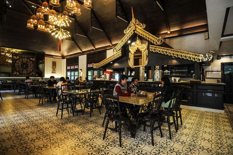 Suan Bua Hotel & Resort Ban Pong  Exterior foto